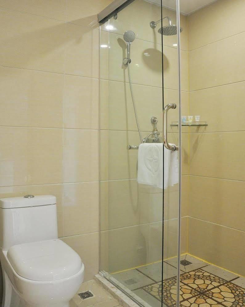 Qingdao Hengxing Hotel Esterno foto